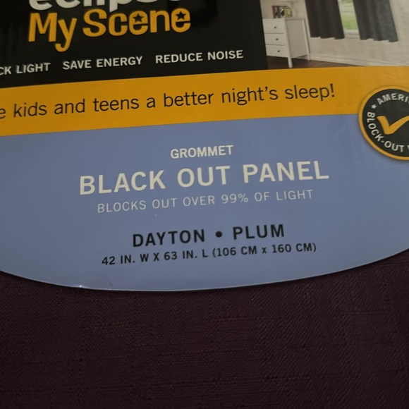Eclipse My Scene Grommet Blackout Panel in Deep Purple - Picture 3 of 3